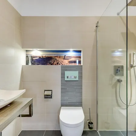 Comfort Kamienna Gora Apartmán *