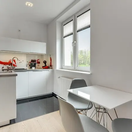 Comfort Kamienna Gora Apartmán