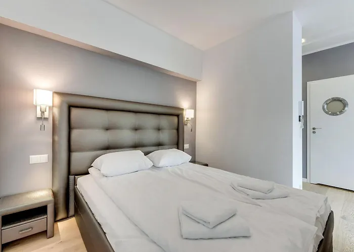 Comfort Kamienna Gora *