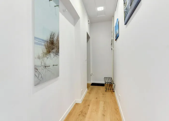 アパート Comfort Kamienna Gora *